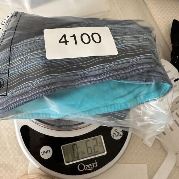 LuLululemon Capri stop at nothing multicolor striped legging Size 4 womens - Picture 8 of 8